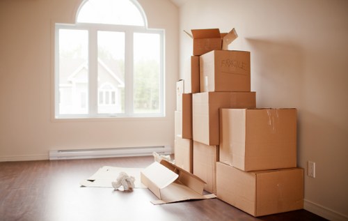West Brompton streets and nearby residential access for moving service