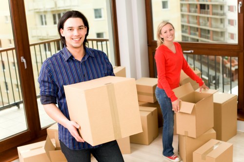 Man and van in Westbrompton handling office and home transport